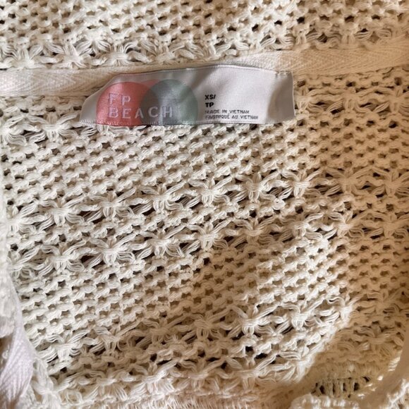 NWT Free People White Crochet Swim Cover-Up – Size XS - Picture 3 of 5